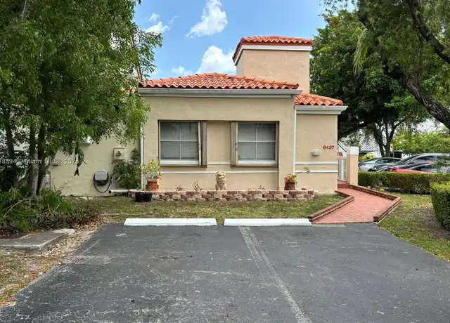 Property at 6427 SW 132nd Court Cir, Miami, FL, 33183, 3 beds, 2 baths, [object Object]