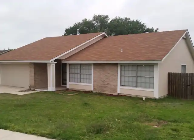 Property at 10305 Vigilante Trl, Converse, TX, 78109, 3 beds, 2 baths, [object Object]