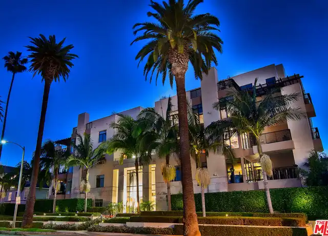 Property at 447 N Doheny Dr #302, Beverly Hills, CA, 90210, 2 beds, 2.5 baths, [object Object]