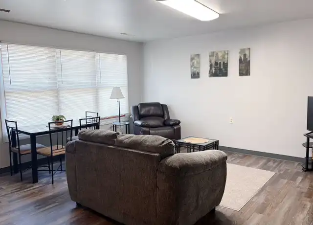 Property at 2109 College St Unit 45, Cedar Falls, IA, 50613, 4 beds, 1 bath, [object Object]
