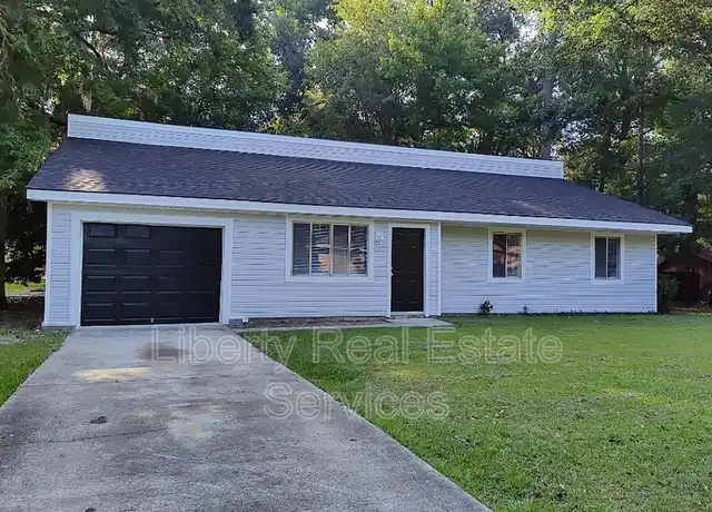Property at 304 Simpson St, Hinesville, GA, 31313, 3 beds, 2 baths, [object Object]