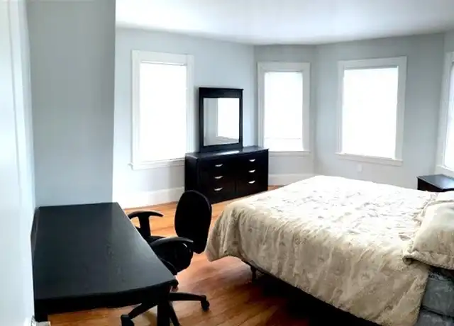 Property at 139 Adams St, Waltham, MA, 02453, 5 beds, 2 baths, [object Object]