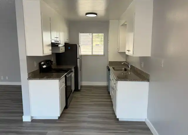 Property at 1255 Hays St Unit 5, San Leandro, CA, 94577, 2 beds, 1 bath, [object Object]