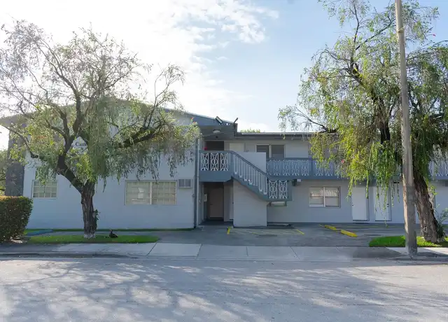 Property at Casa Grande 1 & 2 - 4350 NW 10th St, Miami, FL, 33126, 1 bed, 1 bath, [object Object]