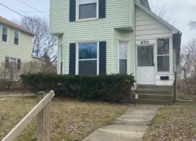 Property at 470 Emerald Ave NE, Grand Rapids, MI, 49503, 4 beds, 1 bath, [object Object]