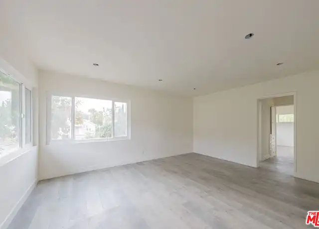 Property at 10039 Haines Canyon Ave Unit D, Tujunga, CA, 91042, 2 beds, 1 bath, [object Object]