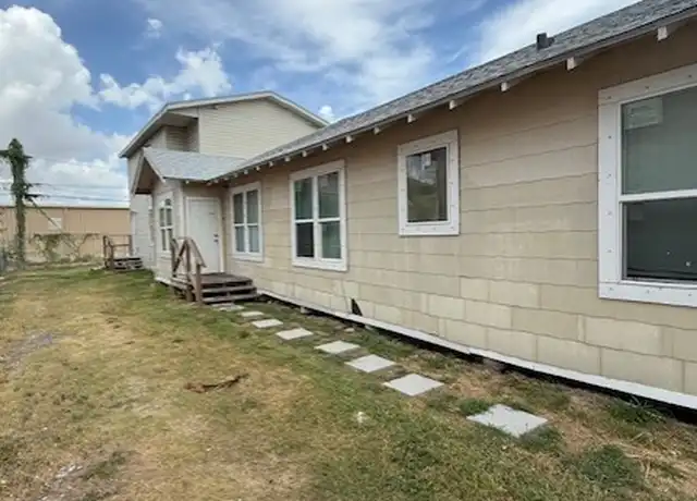 Property at 1507 7th St Unit F, Corpus Christi, TX, 78404, 0 beds, 1 bath, [object Object]
