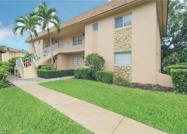 Property at 729 Palm View Dr Unit D4, Naples, FL, 34110, 2 beds, 2 baths, [object Object]