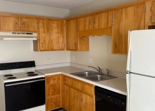 Property at 470 Martha Ln Unit C, Clarksville, TN, 37043, 2 beds, 1 bath, [object Object]