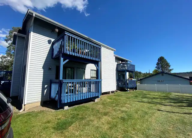Property at 2150 Texas St Unit 4, Bellingham, WA, 98229, 2 beds, 1 bath, [object Object]