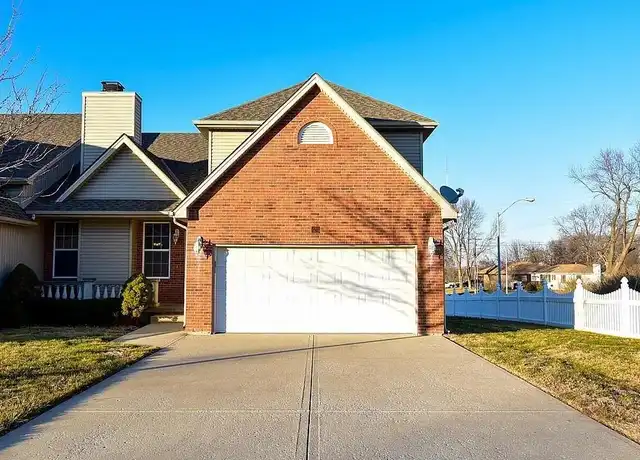 Property at 2 NW 114th Ct, Kansas City, MO, 64155, 3 beds, 2.5 baths, [object Object]