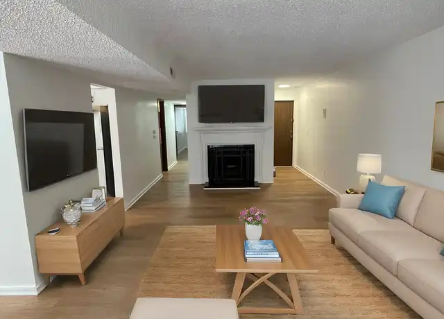 Property at ONE11 RESIDENCES - MONROE - 927 N Macomb St, Monroe, MI, 48162, 2 beds, 1 bath, [object Object]