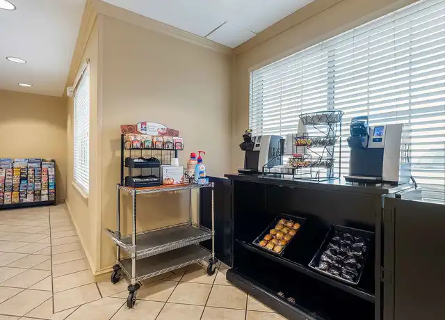 Property at Minneapolis - Eden Prairie - Technology Drive - 11905 Technology Dr, Eden Prairie, MN, 55344, 0 beds, 1 bath, [object Object]