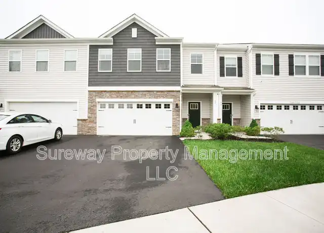 Property at 32 Roberta Way, Medford, NJ, 08055, 4 beds, 2.5 baths, [object Object]