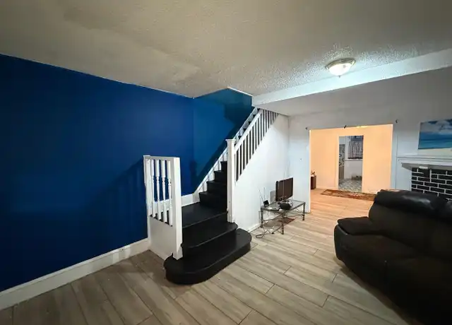 Property at 5230 N Warnock St, Philadelphia, PA, 19141, 3 beds, 1 bath, [object Object]