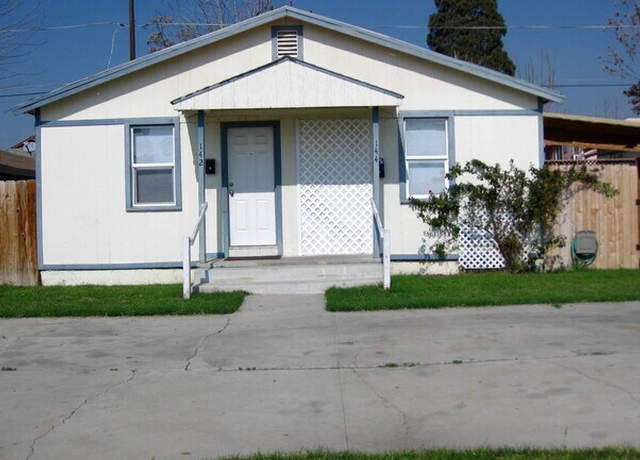Photo of 144 Cooper Ave Unit 142, Bakersfield, CA 93308