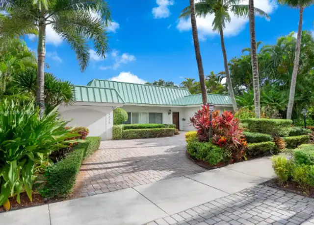 Property at 1365 N Biscayne Point Rd, Miami Beach, FL, 33141, 4 beds, 3.5 baths, [object Object]