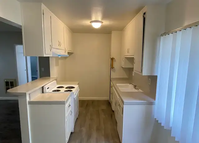 Photo of 11690 Ramona Blvd, El Monte, CA 91732