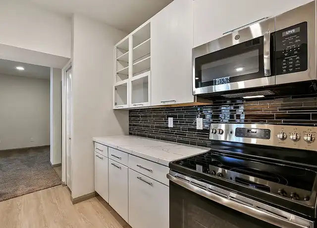 Property at Ashford Lakes - 1200 S Dairy Ashford Rd, Houston, TX, 77077, 1-2 bed, 1-2 bath, [object Object]