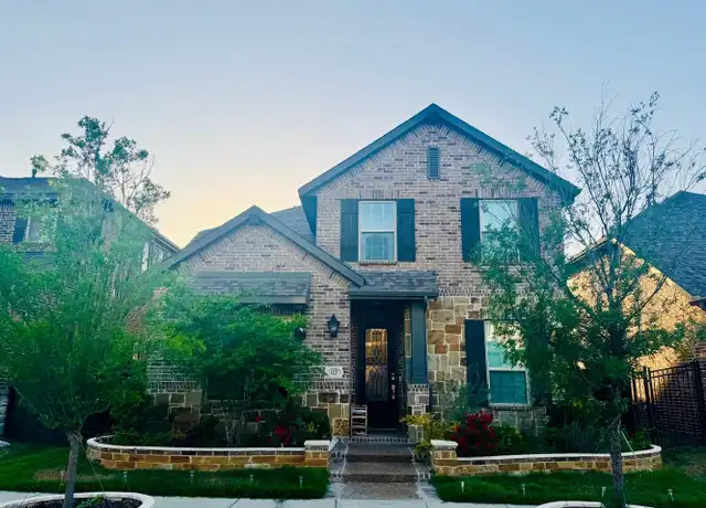 Property at 4320 Smokey Quartz Ln, Arlington, TX, 76005, 4 beds, 3 baths, [object Object]