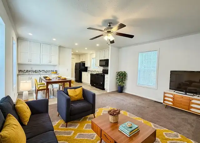 Property at 2104 Falcon Ter NW Unit 141, Stewartville, MN, 55976, 3 beds, 2 baths, [object Object]