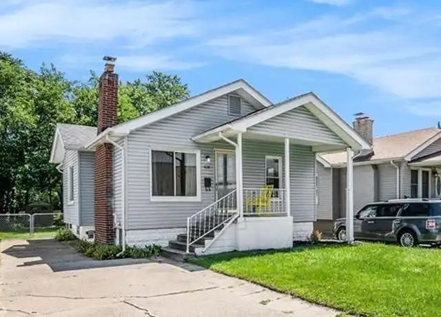 Property at 838 Pinecrest Dr, Ferndale, MI, 48220, 2 beds, 1 bath, [object Object]
