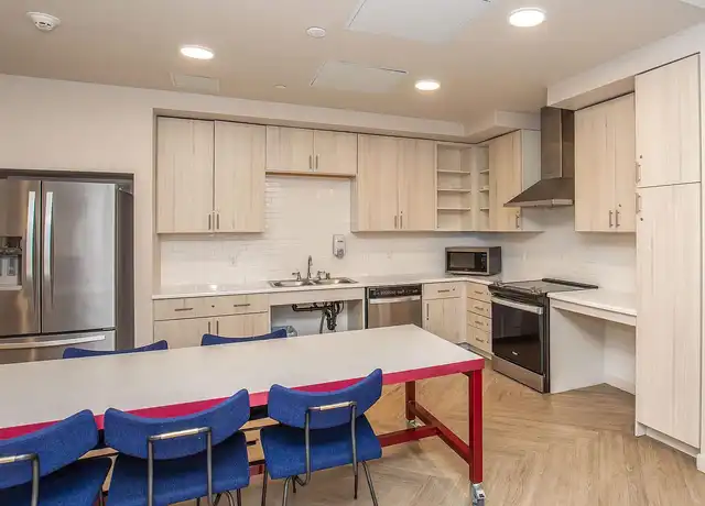 Property at Polaris at SeaTac - 15300 33rd Ave S, Seatac, WA, 98188, 1 bed, 1 bath, [object Object]