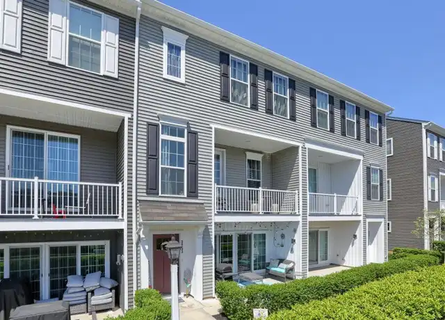 Property at 3253 Mateer Ln, Mechanicsburg, PA, 17055, 3 beds, 2 baths, [object Object]