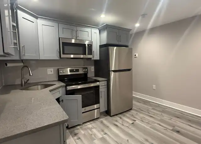 Property at 1639 S 2nd St Unit 2R, Philadelphia, PA, 19148, 2 beds, 1 bath, [object Object]