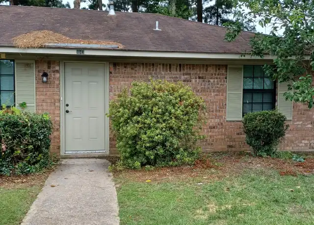 Property at 1043 Sybil Dr, Ruston, LA, 71270, 2 beds, 1 bath, [object Object]