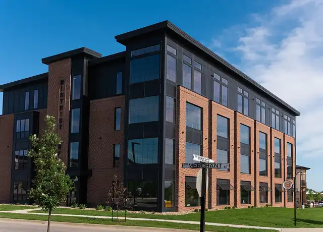 Property at District Lofts Apartments - 1335 SW Merchant St, Ankeny, IA, 50023, 1 bed, 1 bath, [object Object]