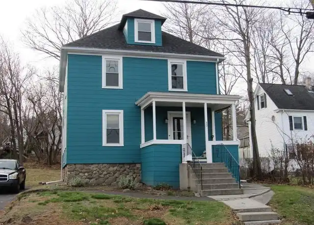 Property at 30 Purchase St, Milford, MA, 01757, 3 beds, 1 bath, [object Object]