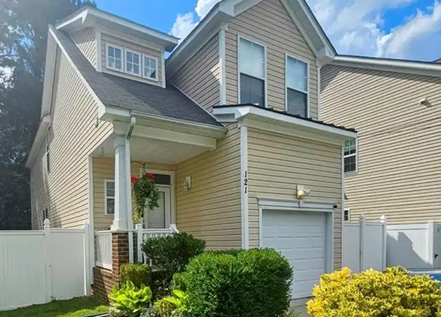 Property at 121 Thalia Rd, Virginia Beach, VA, 23452, 3 beds, 2.5 baths, [object Object]
