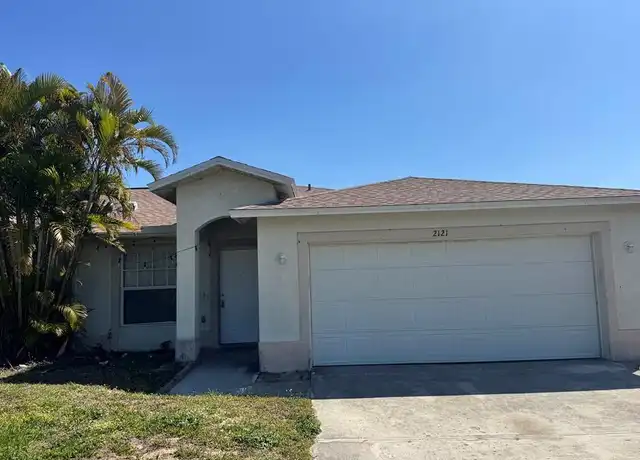 Property at 2121 Snead Dr, Lehigh Acres, FL, 33973, 2 beds, 2 baths, [object Object]