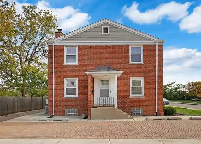 Property at 5068 N Parkside Ave, Chicago, IL, 60630, 2 beds, 2 baths, [object Object]