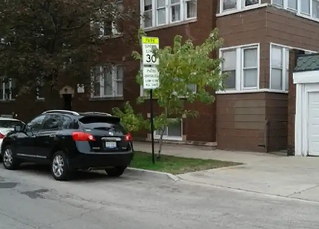 Property at 3921 N Linder Ave Unit 1, Chicago, IL, 60641, 2 beds, 1 bath, [object Object]