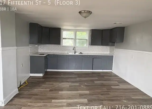 Property at 17 15th St Unit 5 (Floor 3), Buffalo, NY, 14213, 3 beds, 1 bath, [object Object]