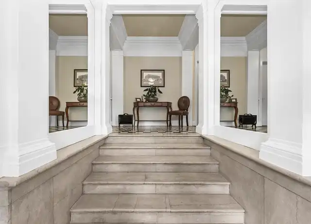 Property at The Georgian - 2104 W Hills Ave, Tampa, FL, 33606, 1 bed, 1 bath, [object Object]