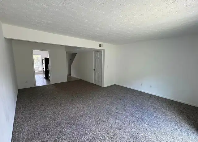 Property at Villas at Panthersville - 2929 Panthersville Rd, Decatur, GA, 30034, 2 beds, 1-2.5 bath, [object Object]
