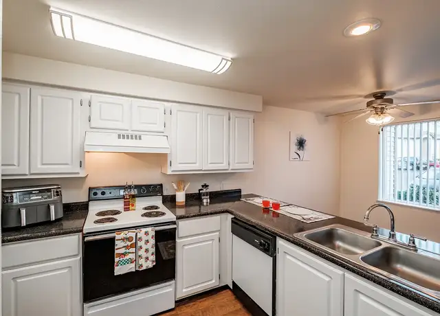 Photo of 2675 NE Lancaster St, Corvallis, OR 97330