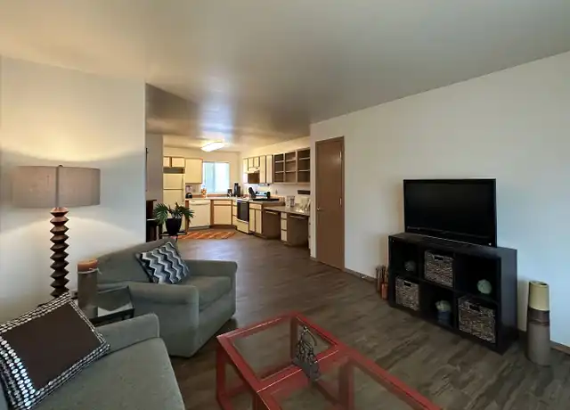 Property at 2102 N Walnut St Unit 142, Ellensburg, WA, 98926, 2 beds, 2 baths, [object Object]