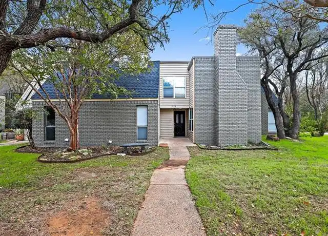 Property at 2158 Fleur de Lis Ct, Arlington, TX, 76012, 4 beds, 2.5 baths, [object Object]