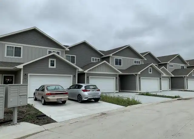 Property at 1525 Ohana Ave, Brookings, SD, 57006, 3 beds, 2.5 baths, [object Object]