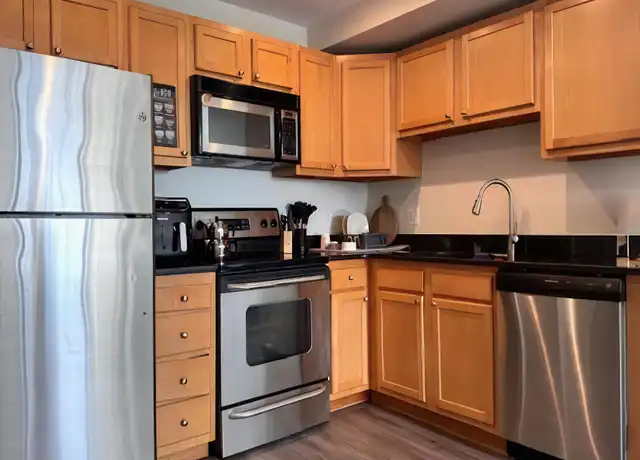 Property at 44 Lafayette Ave, Chelsea, MA, 02150, 1 bed, 1 bath, [object Object]