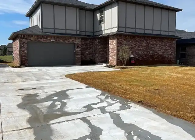 Property at 4612 Enclave Cir, Norman, OK, 73072, 3 beds, 2.5 baths, [object Object]