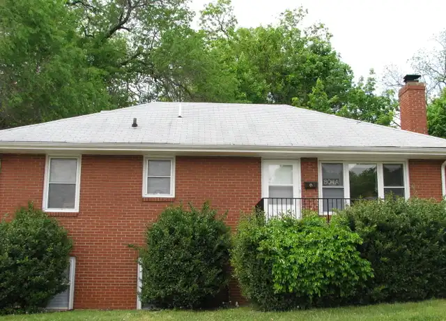 Property at 804 Saint James Cir Apt B, Charlottesville, VA, 22902, 2 beds, 1 bath, [object Object]