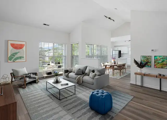 Property at The Farms - 5412 Edwards Farms Rd, Columbus, OH, 43221, 2 beds, 2-2.5 baths, [object Object]