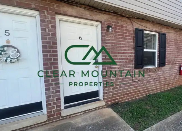 Property at 17 Lane Ave Unit 6, Greenville, SC, 29607, 2 beds, 1.5 baths, [object Object]