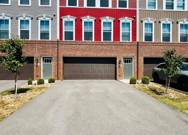 Property at 103 Loubell Dr Unit 103, Canonsburg, PA, 15317, 3 beds, 2.5 baths, [object Object]
