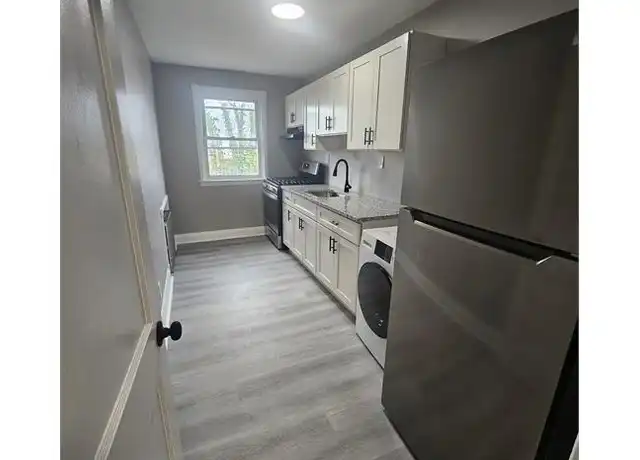 Property at 800 N Woodington Rd Unit 2, Baltimore, MD, 21229, 1 bed, 1 bath, [object Object]